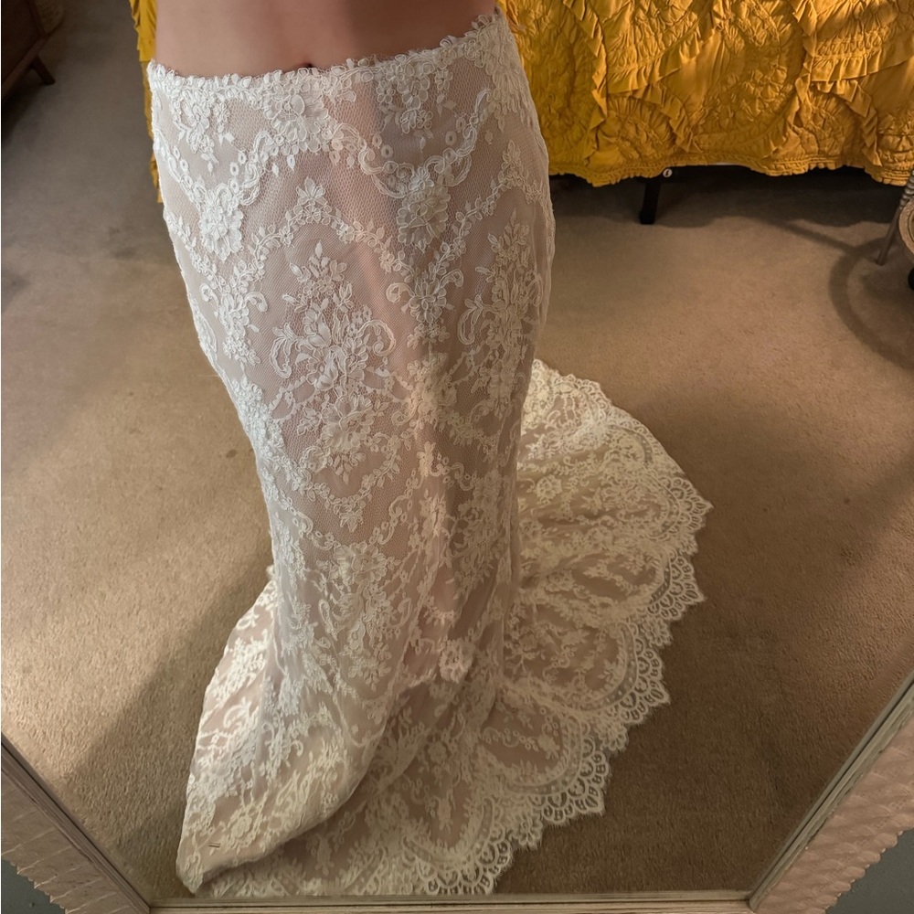 Willowby by Watters wedding skirt